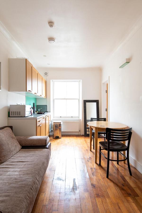 London Central Studio Ngoại thất bức ảnh